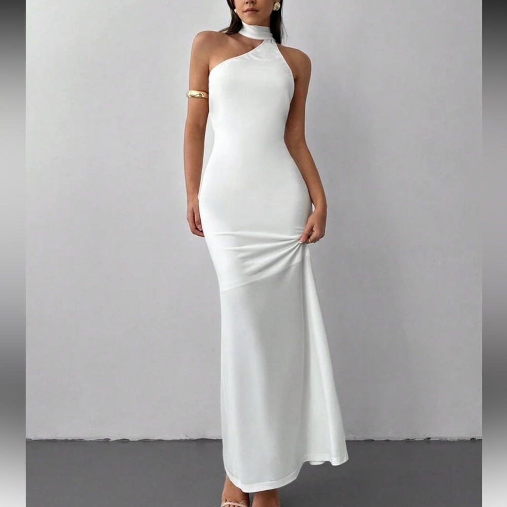 Elegant White wedding Dress with lining